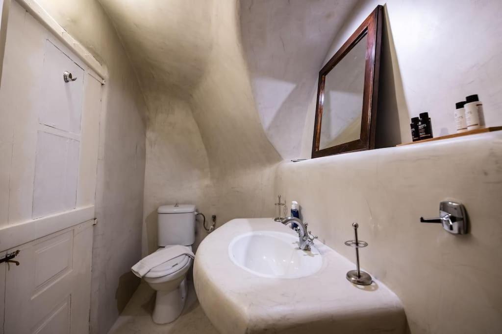 Astrea Suites "Ostria Cave Villa-Outdoor Jacuzzi" Ía Eksteriør bilde